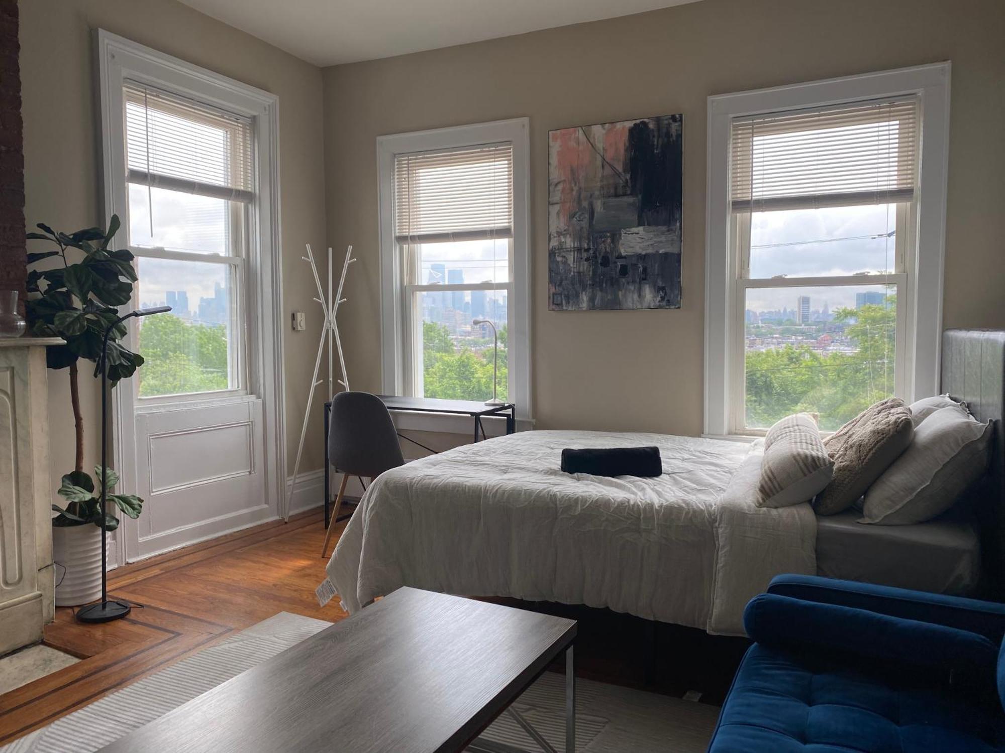 Cozy Apartment With City Skyline. Easy Commute Midtown Manhattan. Jersey City Exterior foto