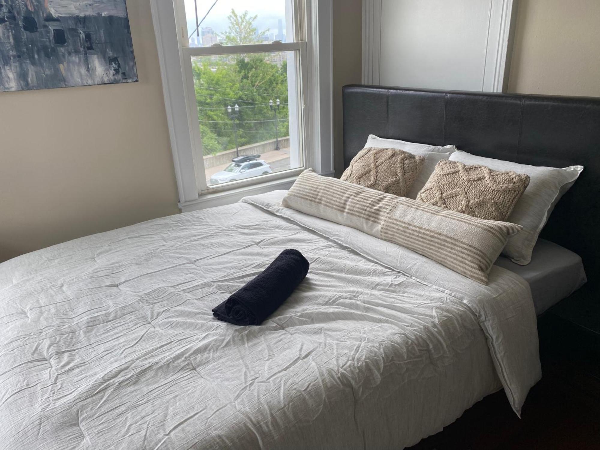 Cozy Apartment With City Skyline. Easy Commute Midtown Manhattan. Jersey City Exterior foto